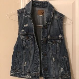 American Eagle Denim vest